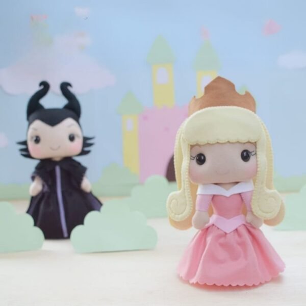 Princesses vs Villains – Felt Pattern Collection (6 PDF Templates) - Image 3